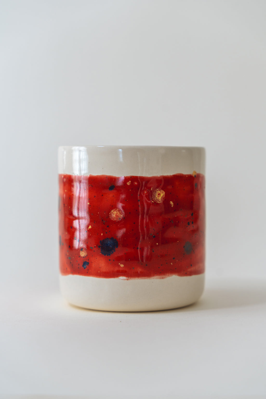 RED TOUCH BECHER